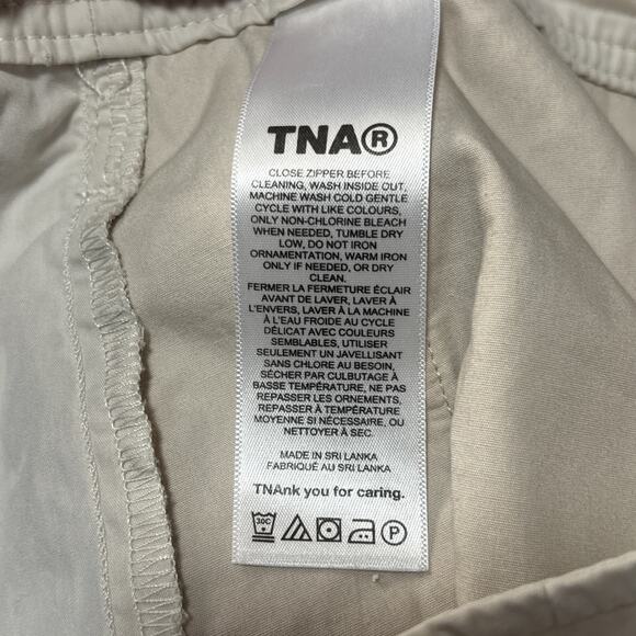 TNA Aritzia Utility Skirt 4 Beige Drawstring Hem Y2K 90's Urban Streetwear - Picture 6 of 9